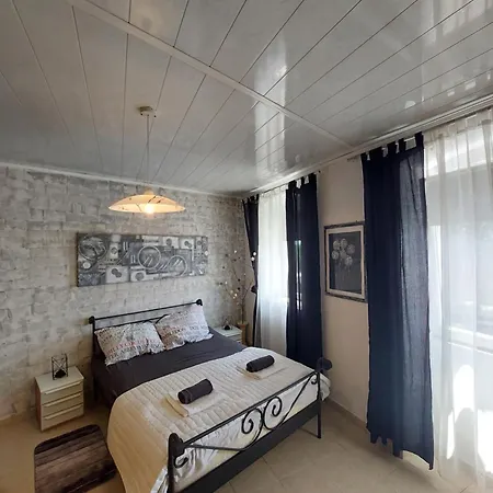 Apartment Emedes Kastav