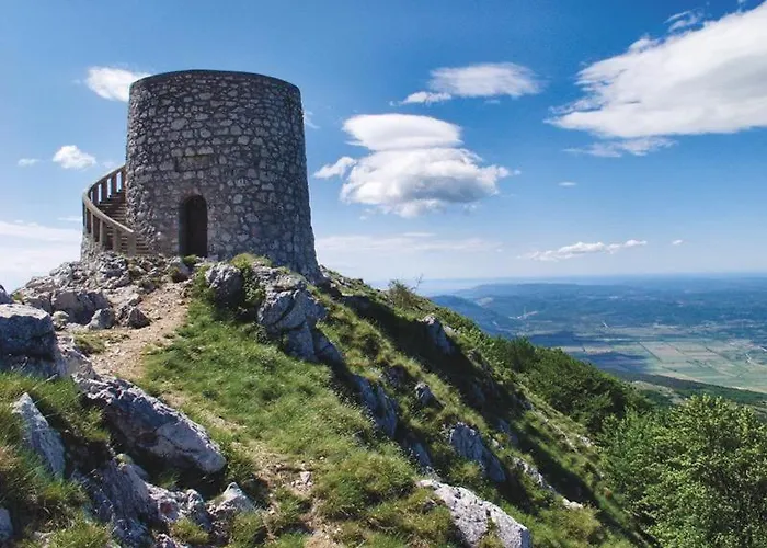 Appartement Emedes *