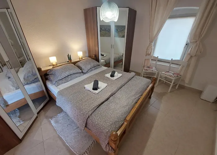 Appartement Emedes *